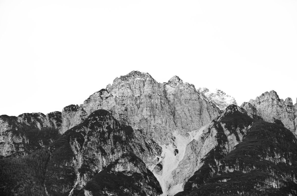 A monochrome mountain ridge